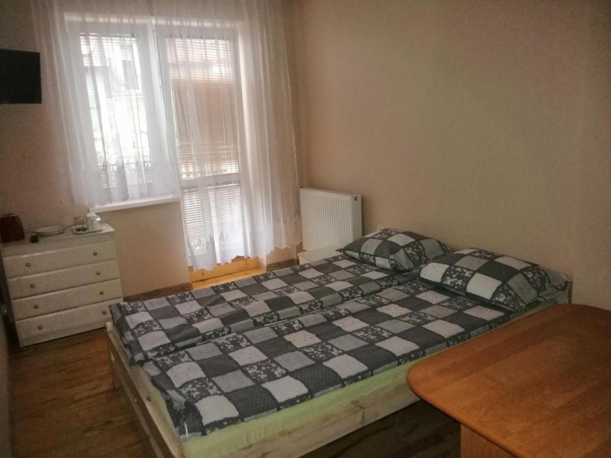 Homestay Cyprysik -pokoje Noclegowe Wladyslawowo